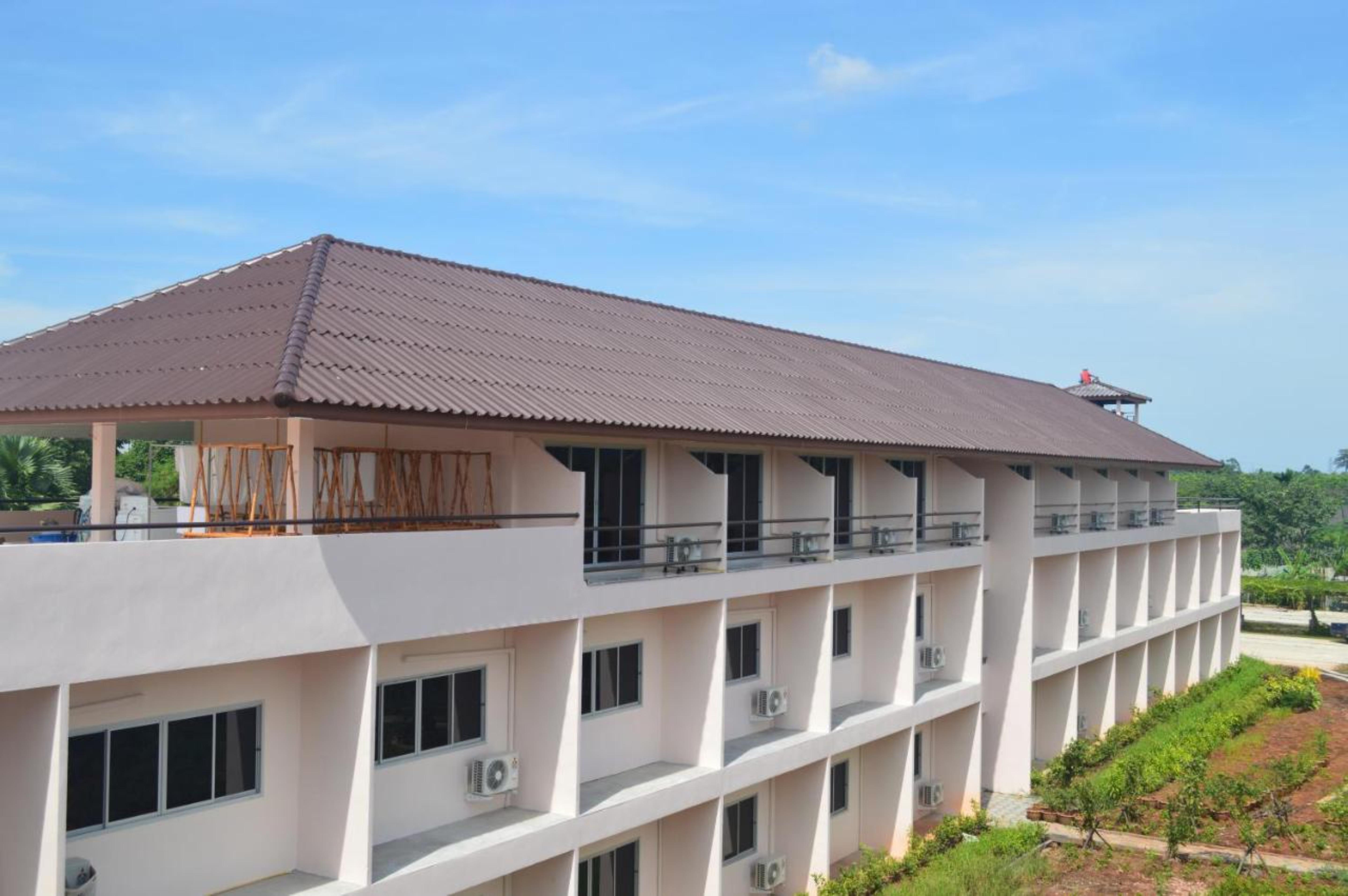 Be Fine Sabuy Hotel And Resort Surat Thani Exteriör bild